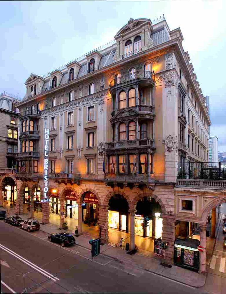 Hotel Bristol Palace a Genova: dove il fascino della Belle Époque incontra la tradizione della cucina ligure