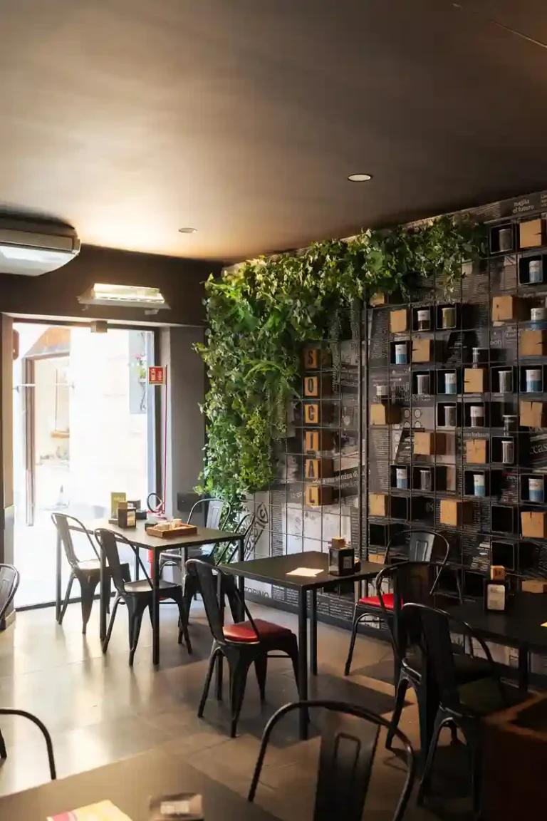 Il Costadoro Social Coffee di Genova compie cinque anni e prosegue nel diffondere la cultura del caffè nel cuore del Ponente Ligure